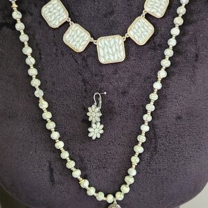 Elegant White and Gold Jewelry Set